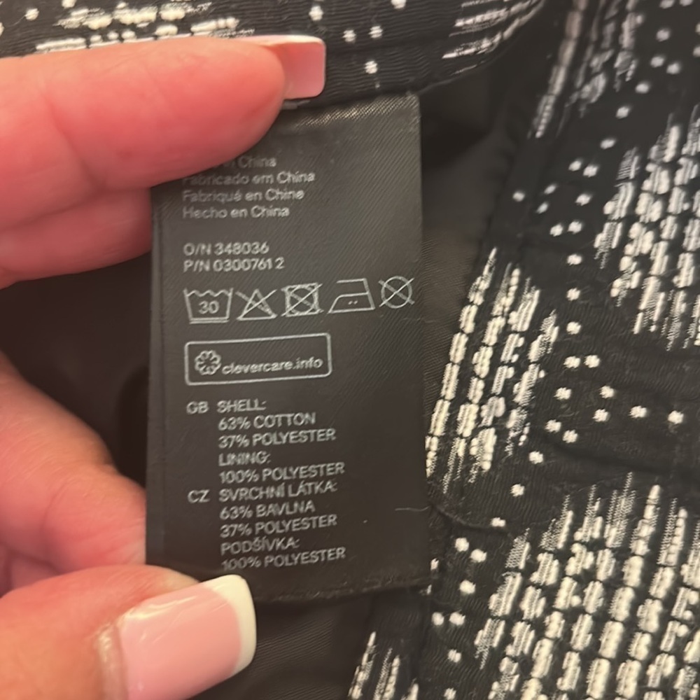 H&M Black with White Circle Print Business Midi Skirt Size 6 - Picture 5 of 5